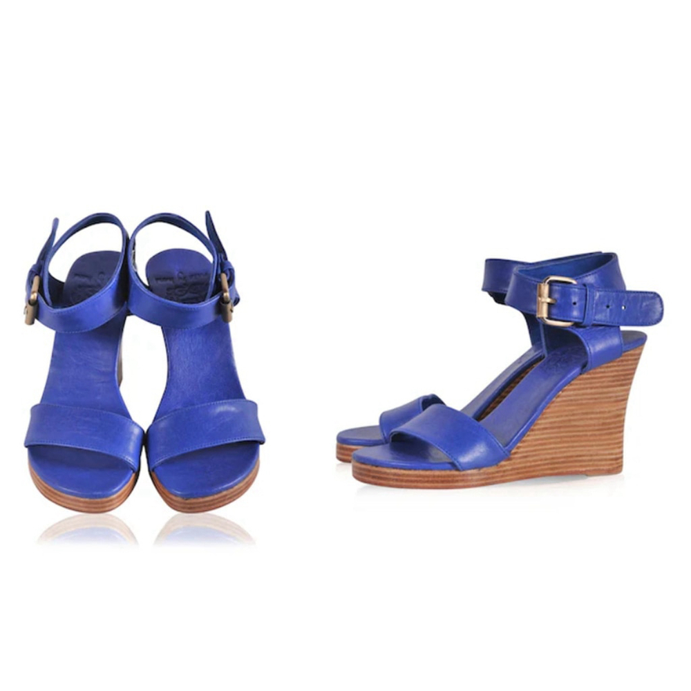 Elf by the ocean collection dreamer wedge sandal blue size 7 new
